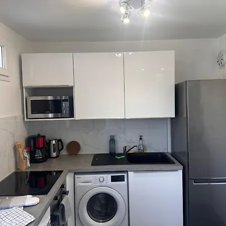 Appartement La Pinéa 40 M2 T2 Climatisation, Tram E Et Parking Saint-Egreve