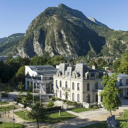 La Pinéa 40 M2 T2 Climatisation, Tram E Et Parking Appartement